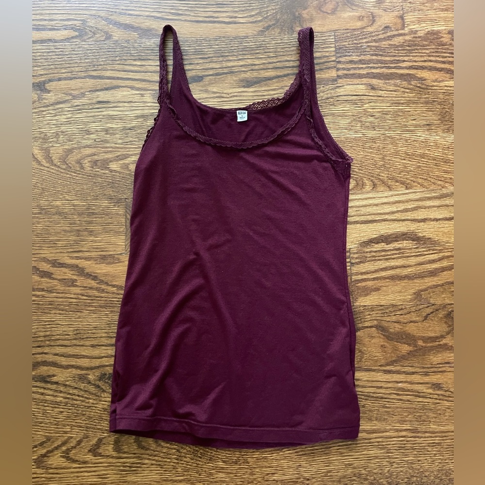 Uniqlo Lace Trim Maroon Tank Top
